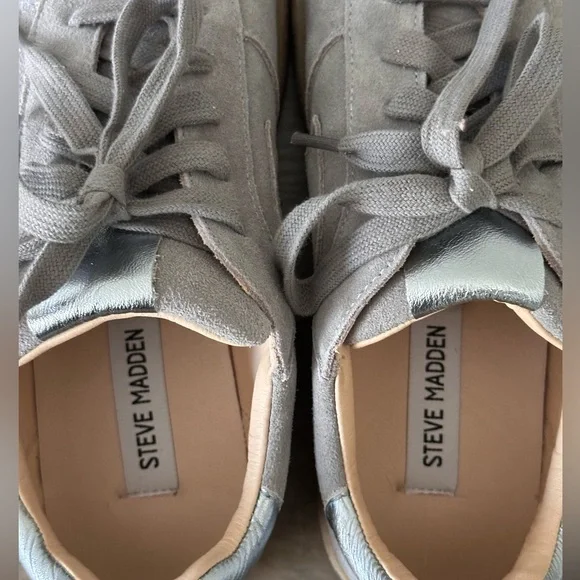 Steve Madden sneakers New in Box size 9 - Picture 5 of 10